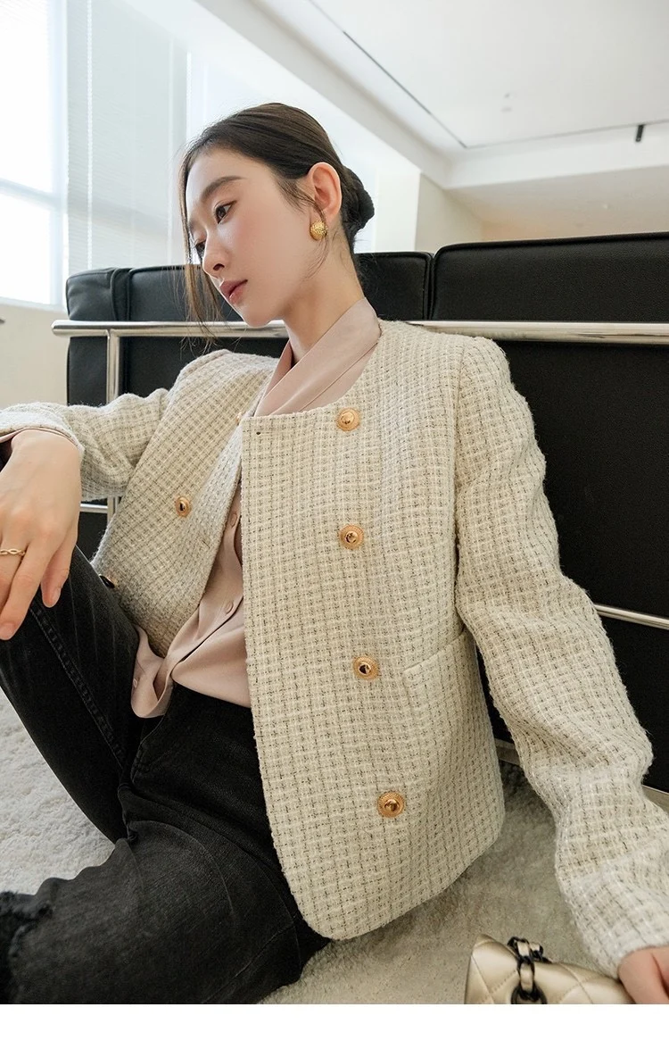 

2023 Spring/Summer Fashion New Women's Clothing Striped Coat 0822