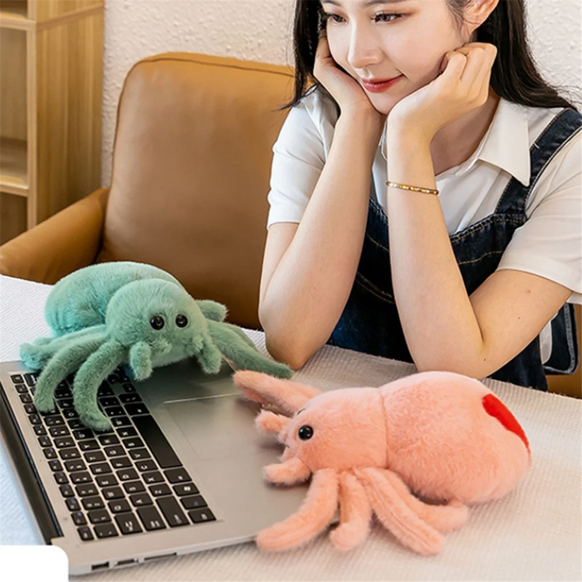 Simulation Spider Jumping Spider Doll Crawling Pet Doll Plush Cute Reptile Plush Toy Super Cute Pink 6