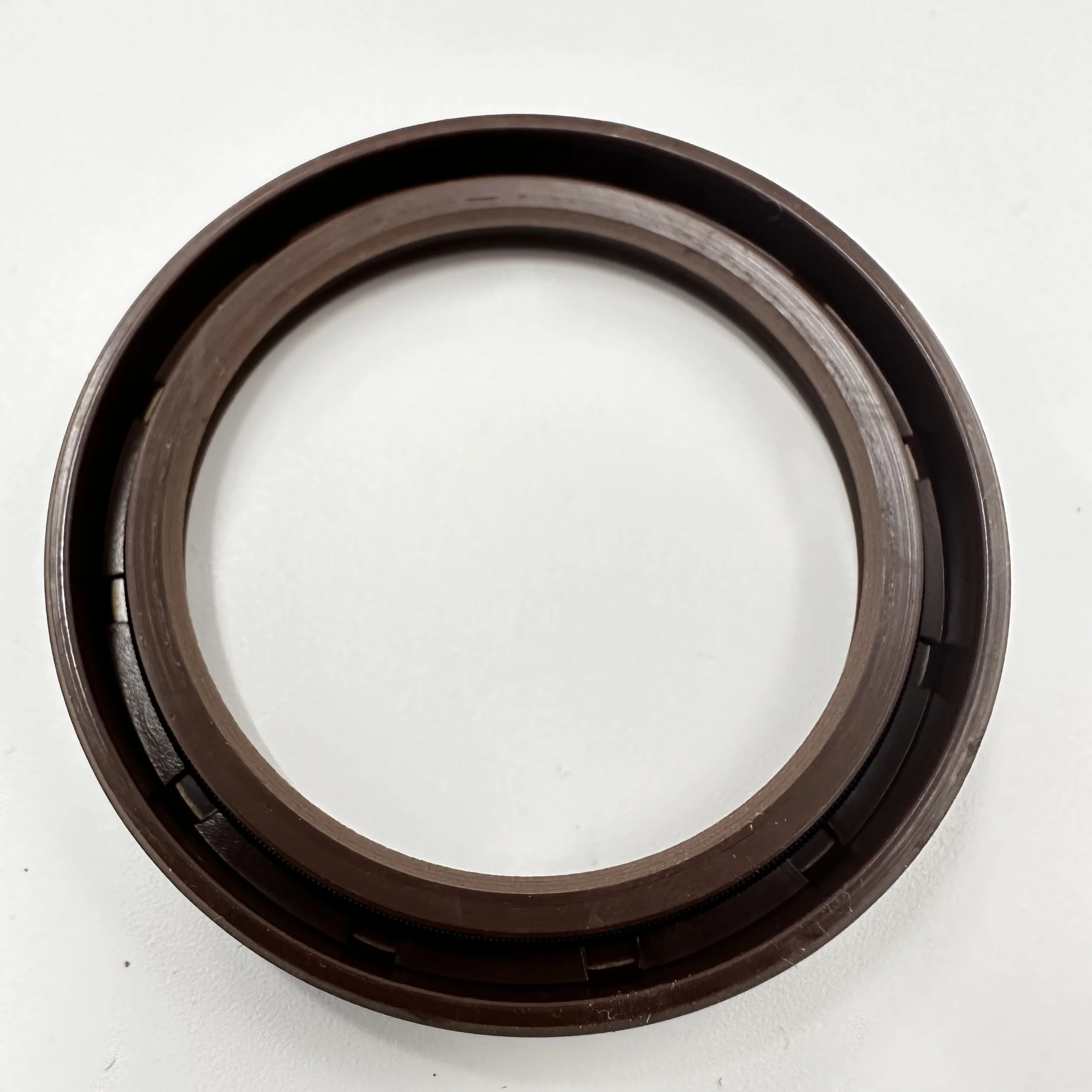 Baificar Engine Crankshaft Seal 2142125000 For Jeep Compass Dodge Journey 2.4L