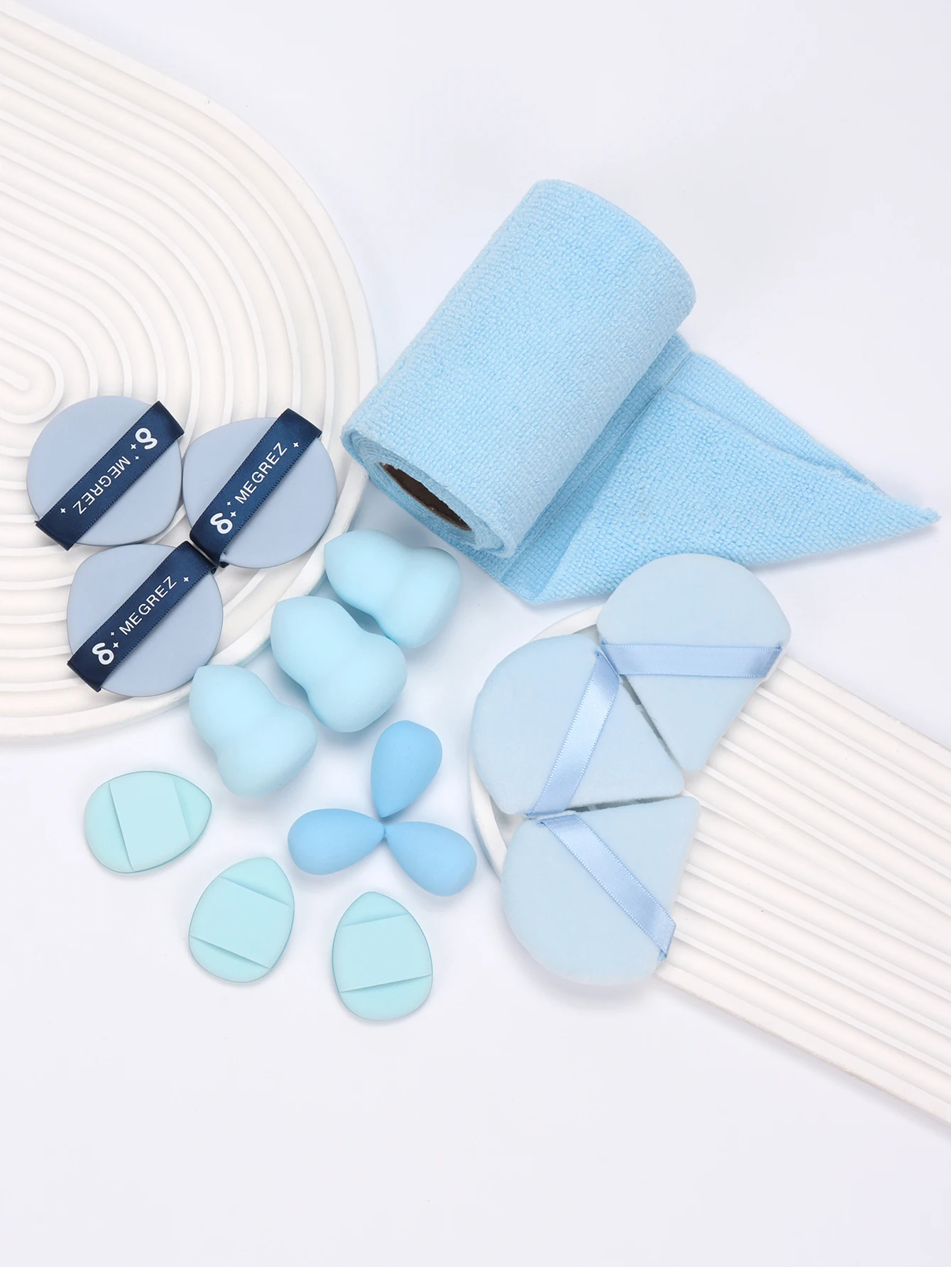 16-Piece Roll Makeup Remover Pad Set, Mul-Functional Makeup Tool, Can Be Hand-Tearable, Easy to Carry, Reusable Makeup Remover 6