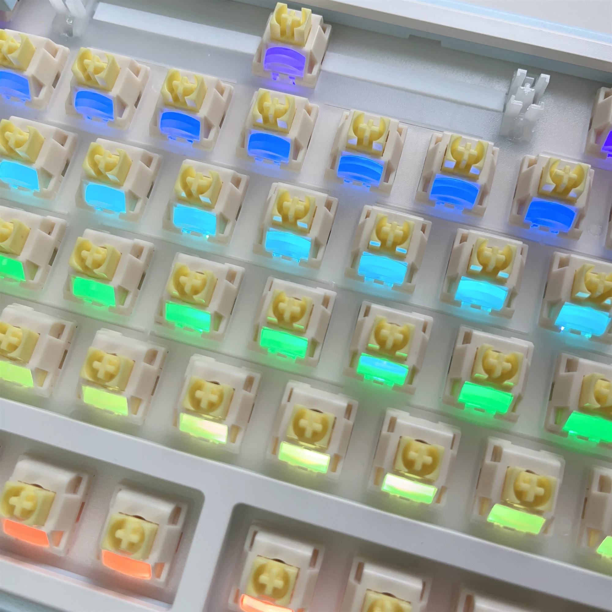 TTC Crescent Switch Mechanical Keyboard Linear Switches MX 5pin 42g HIFI for Gaming 18 S5c88bbe9b0794861a38c71f6c4f6bd17s