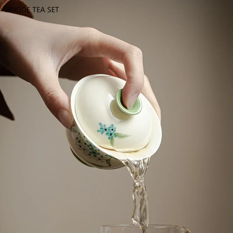 1PCS 100ml Chinese ceramic gaiwan hand-painted Flower pattern Tea infuser high-end anti scalding tea cup exquisite tea set