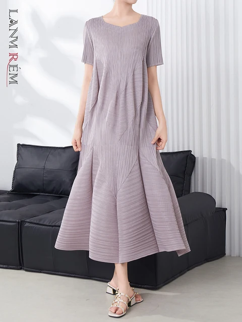 LANMREM Flower Bud Pleated Short Sleeved Dress For Women Summer Cloth 2025 New Loose Fit Round Collar Blue Dresses Chic 2DB3102