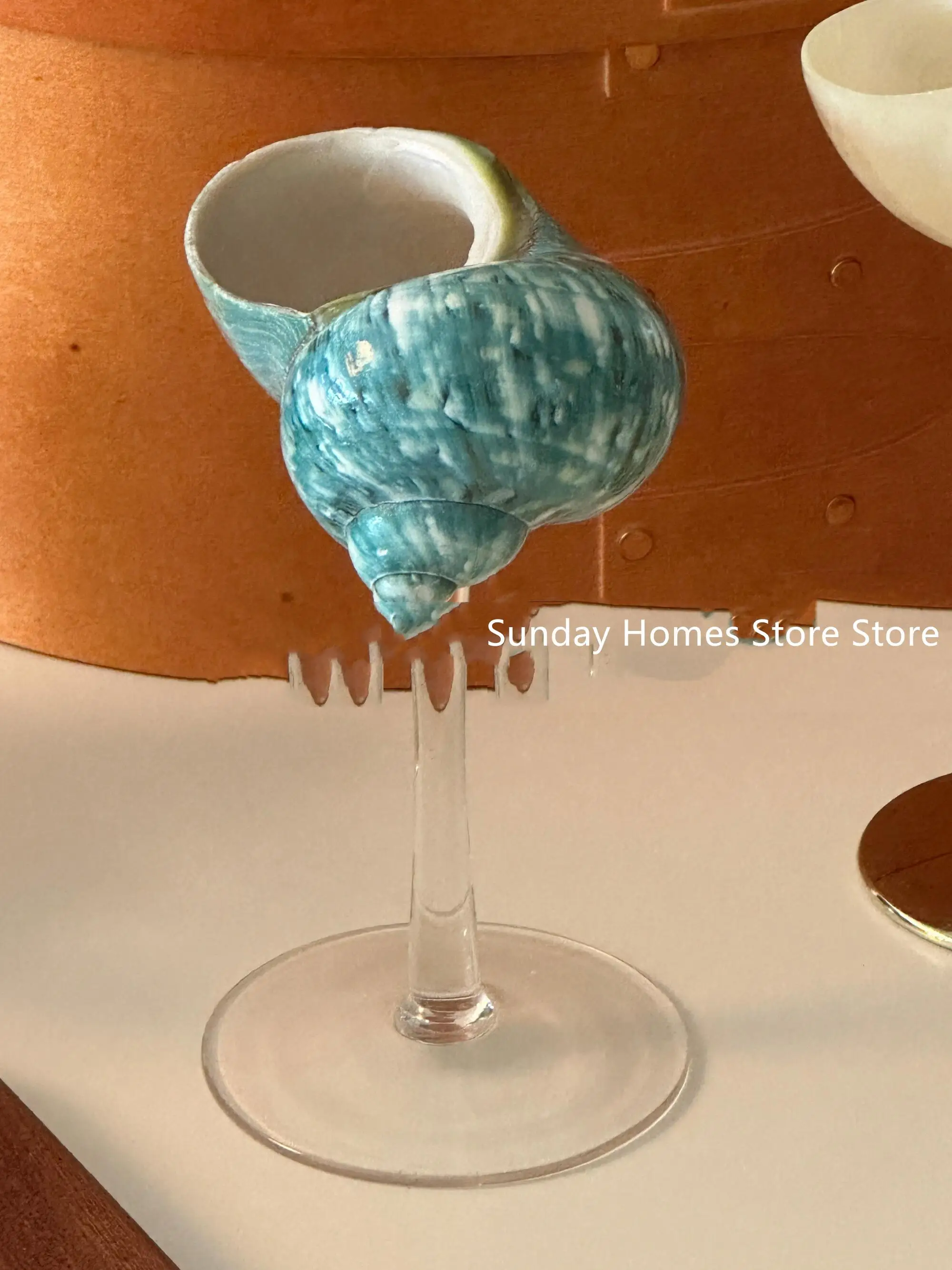 Description Picture 3 of itemHandmade Natural Conch Shell Wine Glass Champagne Cocktail Twisted Cup Pole Wine Cup Barware Table Decor Borosilicate Glass