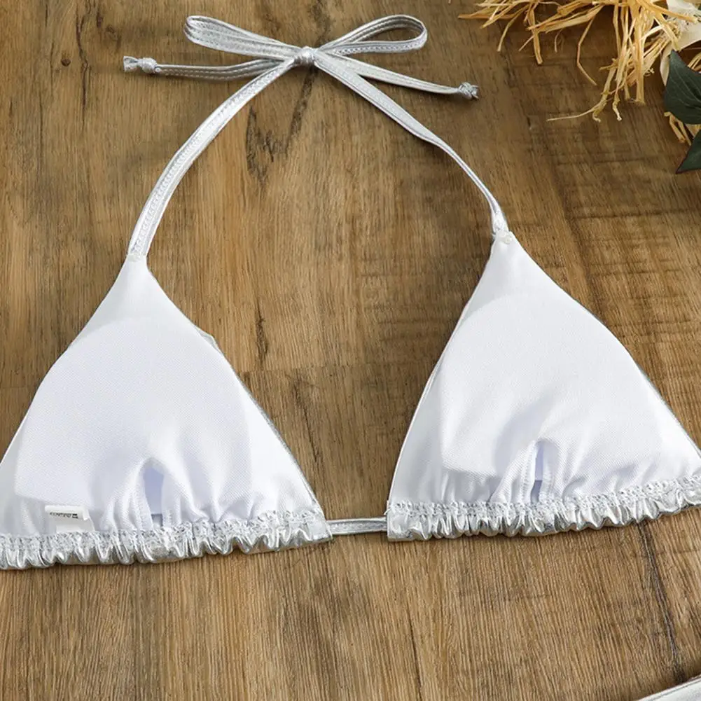 Рисунок 3 - женское бикини с лямкой на шее