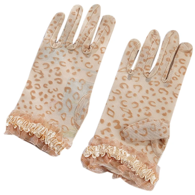 Рисунок 3 - Новые стильные женские кружевные перчатки