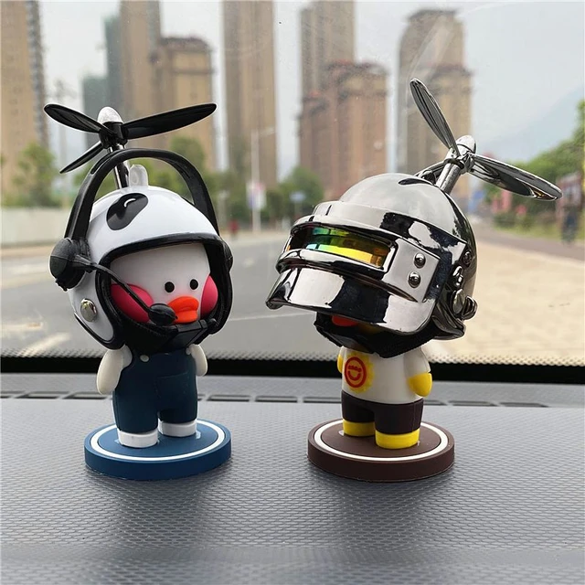 Auto Gummi Ente Spielzeug Mit Helm Gebrochen Wind Anhänger Kleine Gelbe  Ente Auto Dashboard Ornamente Kühlen Brille Ente - AliExpress