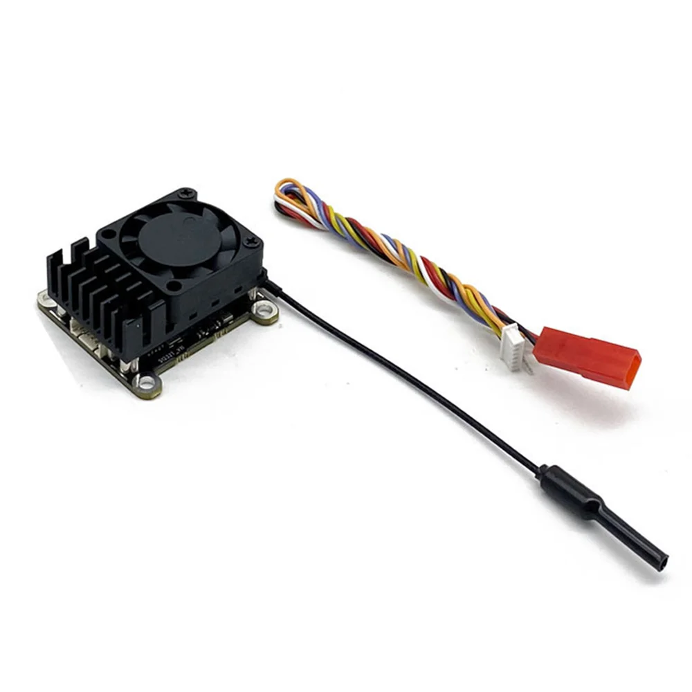 Côté du transmetteur EWRF S1232T montrant les ailettes de refroidissement et le port SmartAudio