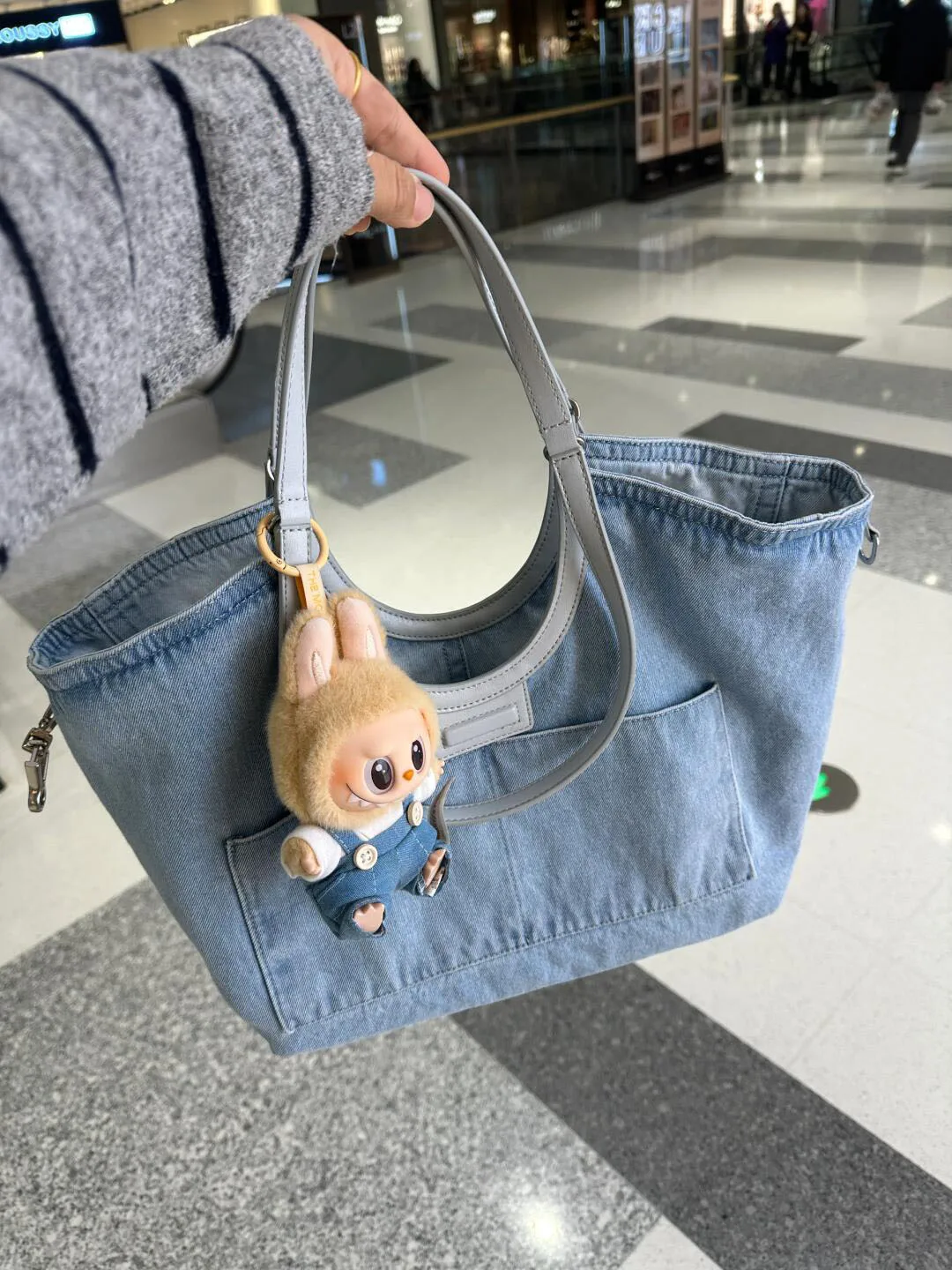 Luxury Designer Women Handbag Denim Clutch Bag Solid Color Underarm Bag Vintage Simple Female Commuter Handbag for Office Travel