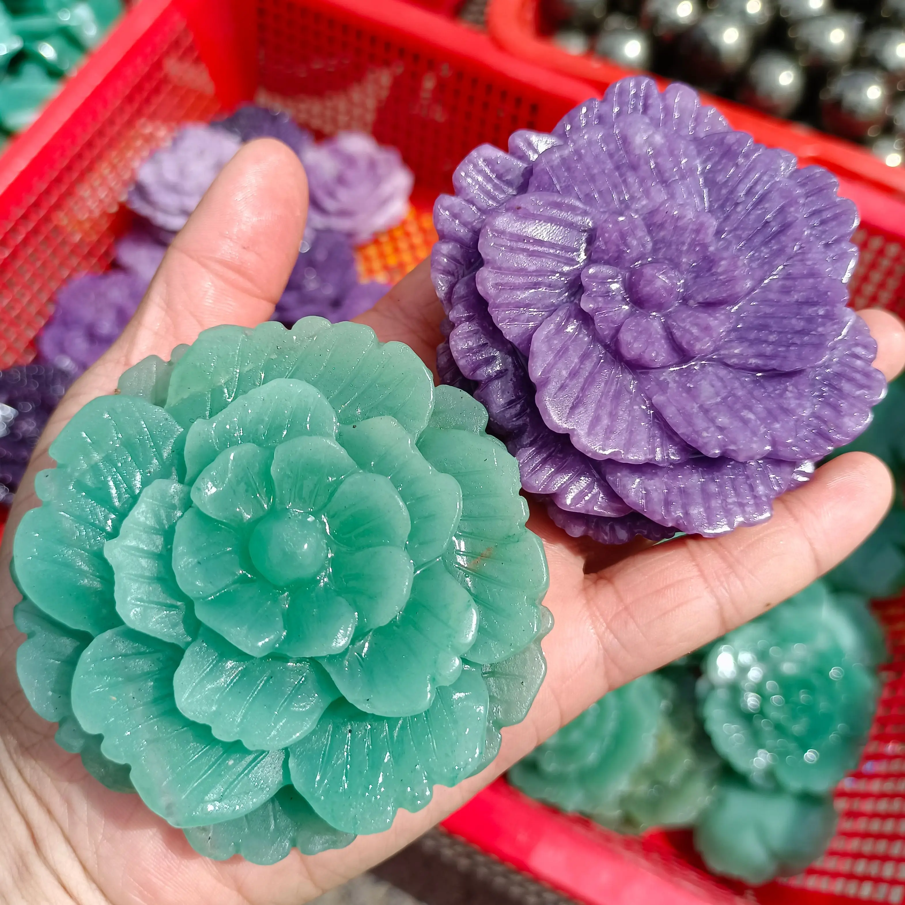 

75-80mm Natural Purple Mica Stone Green Dongling Ore Hand-Carved Flower Stone Quartz Crystal Energy Gem Decorative Gift