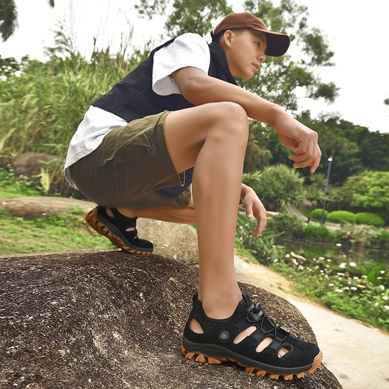 Summer Men Sandals genuine leather Fashion Beach sandals men Outdoor Non-slip Soft Comfortable Wear-resisting men sandals