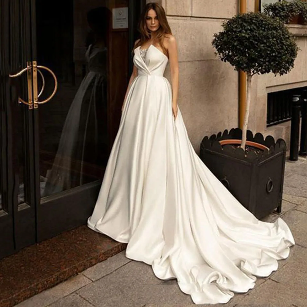 

#LD96 Strapless Sleeveless Wedding Dresses For Women A-Line Pleats Satin Modern Backless Bride Gown Court Train Vestido de novia