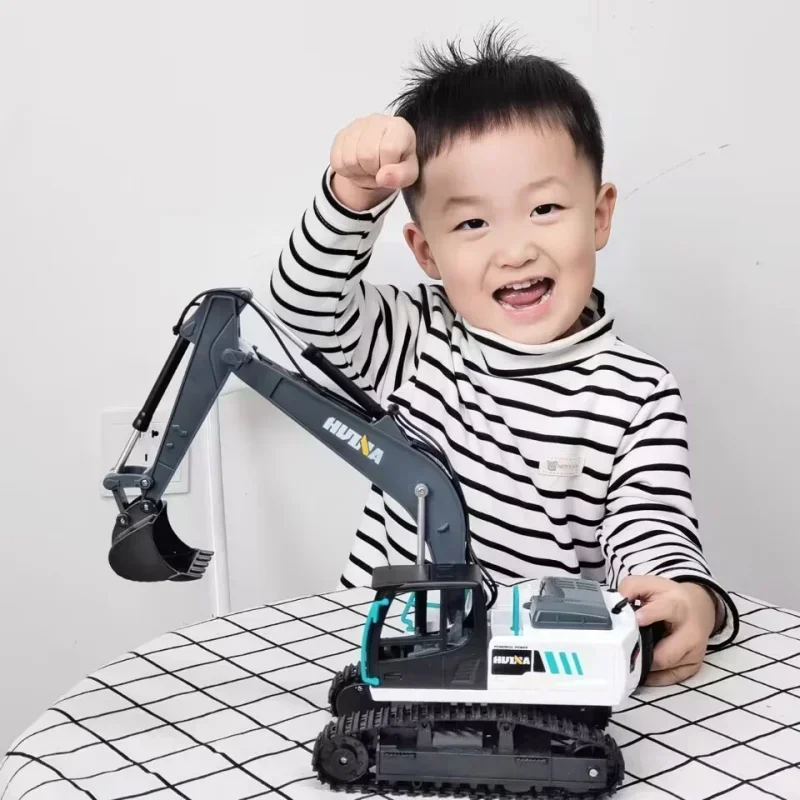 Super Large Alloy Remote Control Excavator Toy Children'S Simulation Excavator Boy'S Engineering Vehicle Electric Vehicle Gift 3