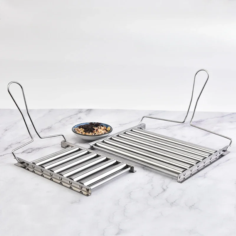 Sausage roller rack with handle barbecue grilling rack roller hot dog grill pan home kitchen tool
