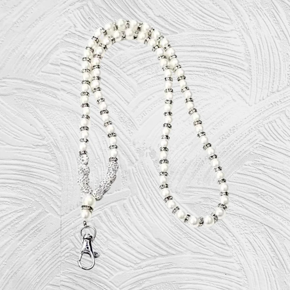 

Exquisite pearl keychain necklace with white rhinestone washer, metal association association jewelry