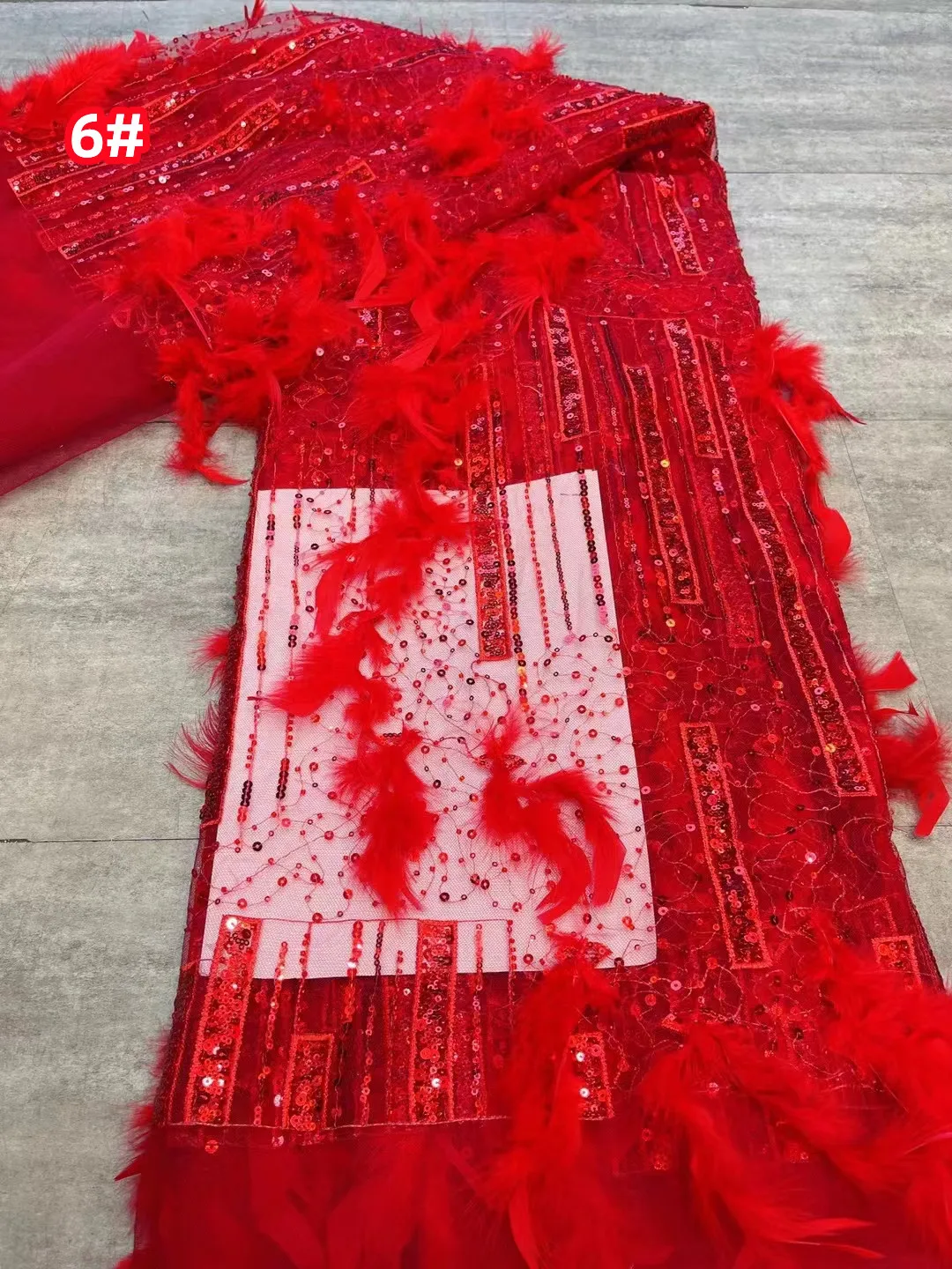 

New light luxury three-dimensional handmade feather sequins lace soft mesh, European and American high-end custom wedding dress