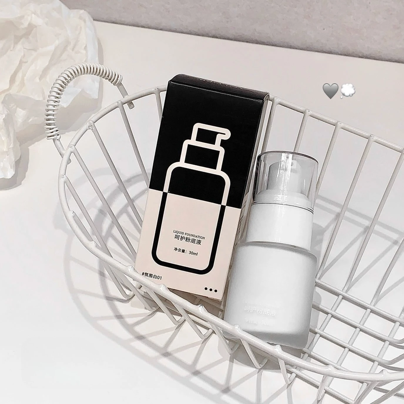 Matte White Liquid Foundation Makeup Buildable Coverage Primer & Concealer Stick Waterproof & Long-Lasting for Halloween Cosplay