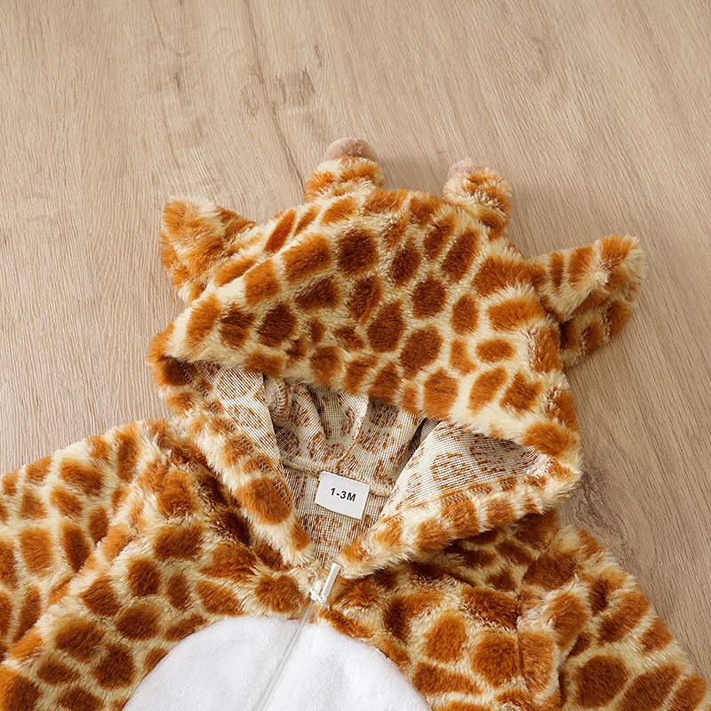 Tutina per neonato autunno e inverno Calore confortevole Giraffa Adorabile neonato per bambina 0-18 mesi Tuta per bambino con cappuccio morbida - immagine 3