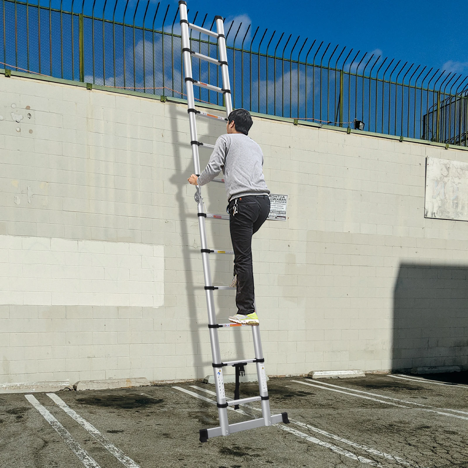 Aluminum 3.8m/12.5ft Folding Telescopic Ladder Extendable 16 Steps, Can Be Straight Or A-Frame Ladder, 150KG Capacity