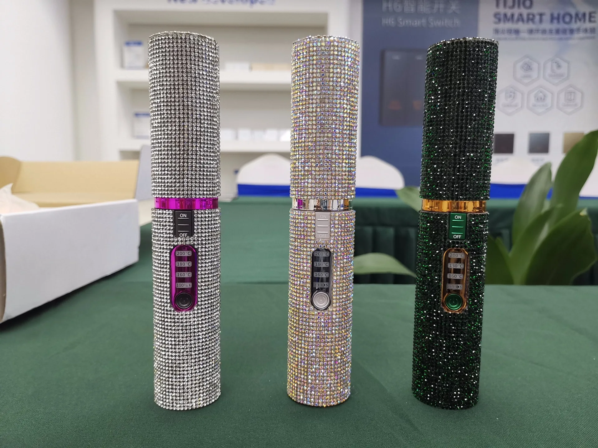 Mini Wireless Hair Straightener Charging Portable USB Hairdresser Roll Straightener Dual-purpose Drill Straightener 다이슨 6