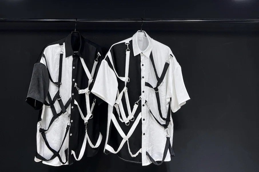 2024 Summer Silk Splicing Black White Shirts Short-Sleeve Handsome Thin Fashion Shirt Design Retro Personality Trendy Male Shirt