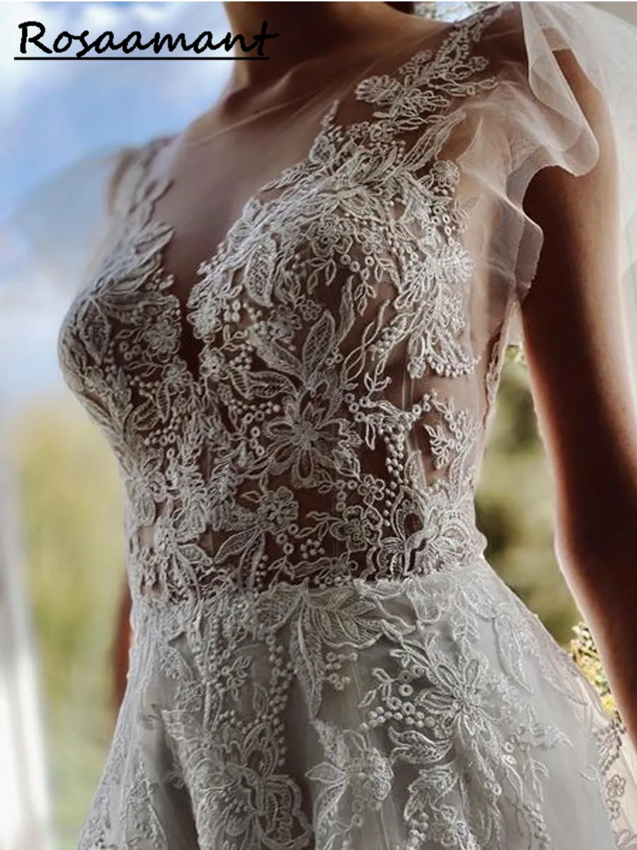 

Elegant A-Line Wedding Dresses Sexy Scoop Lace Applique Cap Sleeves Covered Button Tulle Bridal Gowns 2023 Court Train