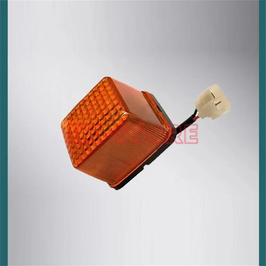 1E8923-81250 , LAMP YANMAR AG600/YH6118 LAMP LIGHT turn signal TURN SIGNAL