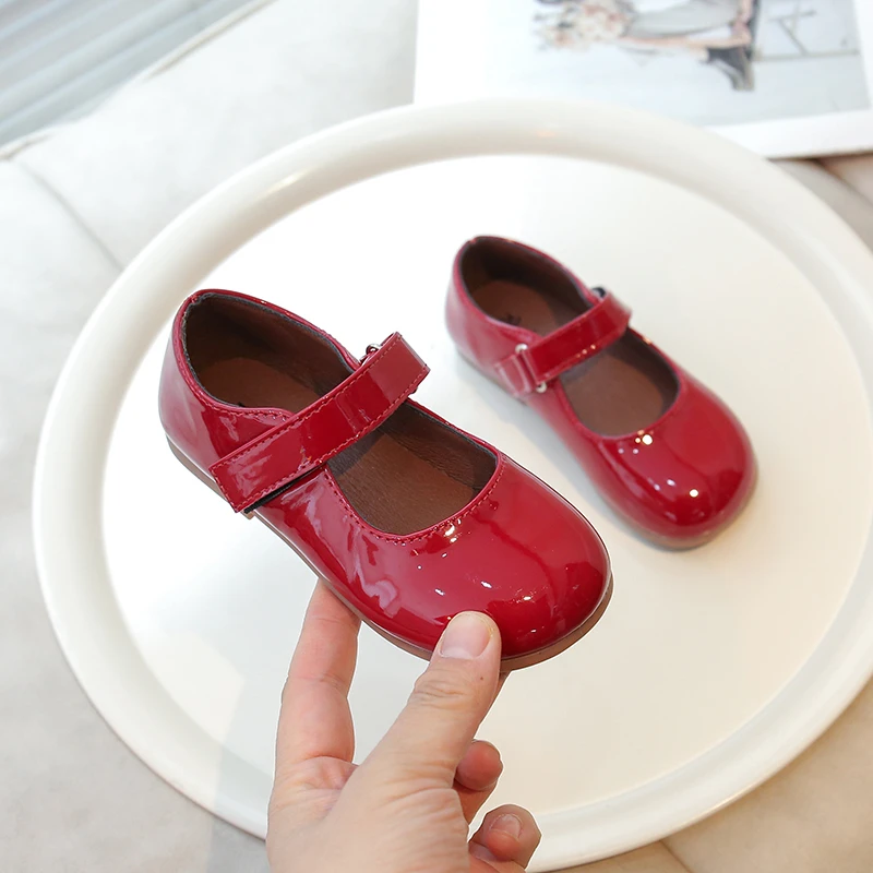 Children's Leather Shoes New Spring Autumn Girls Princess Shoes Fashion Glossy PU Red Kids Causal Ballet Flat Simple