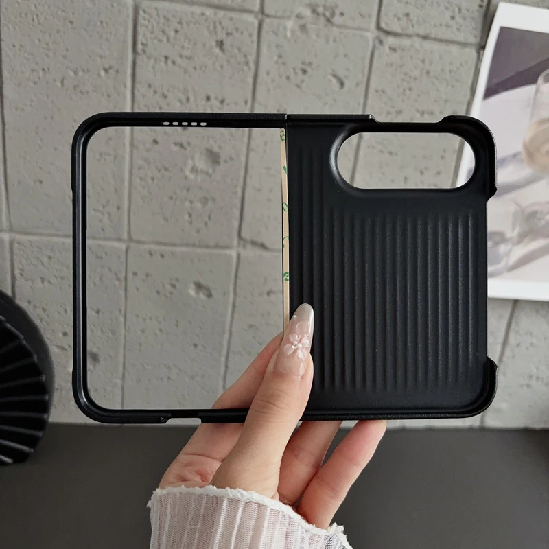 Luxury Carbon Fiber Pattern Magnetic PU Leather Phone Case - Anti-Fall & Wireless Charging Compatible