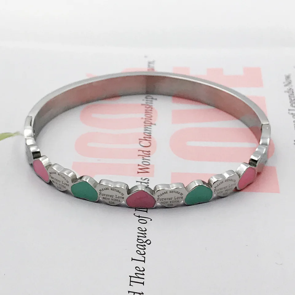 Neue Sweet Heart Charm Manschette Armreifen für Mädchen Edelstahl Vergoldung 7mm Breite Luxus Armband Hochzeit Frauen lieben Schmuck – Detail 6