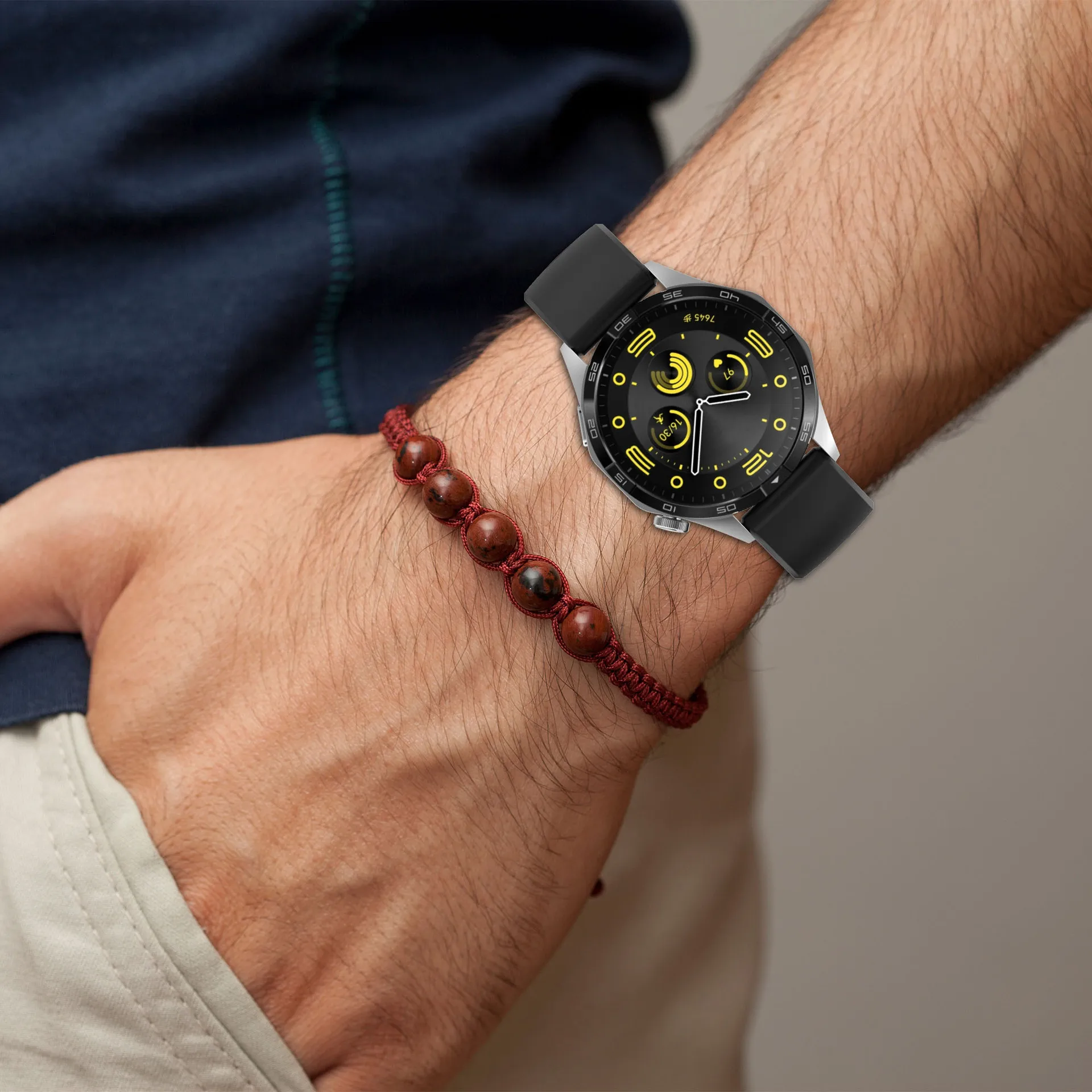 Versatile Silicone Watch Straps - Available in Multiple Sizes (18mm, 20mm, 22mm)