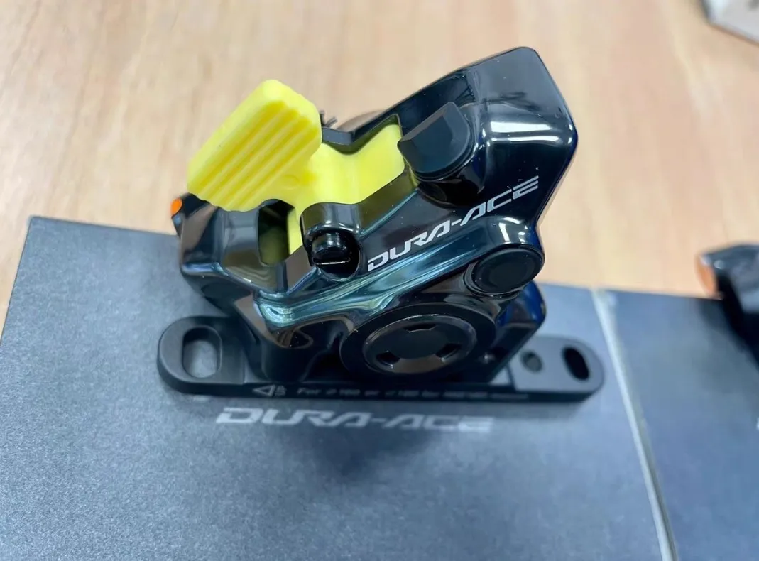 【新品】DURA-ACE BR-R9270 ディスクブレーキ SHIMANO DURA-ACE BR-R9270 フロント用ディスクブレーキ