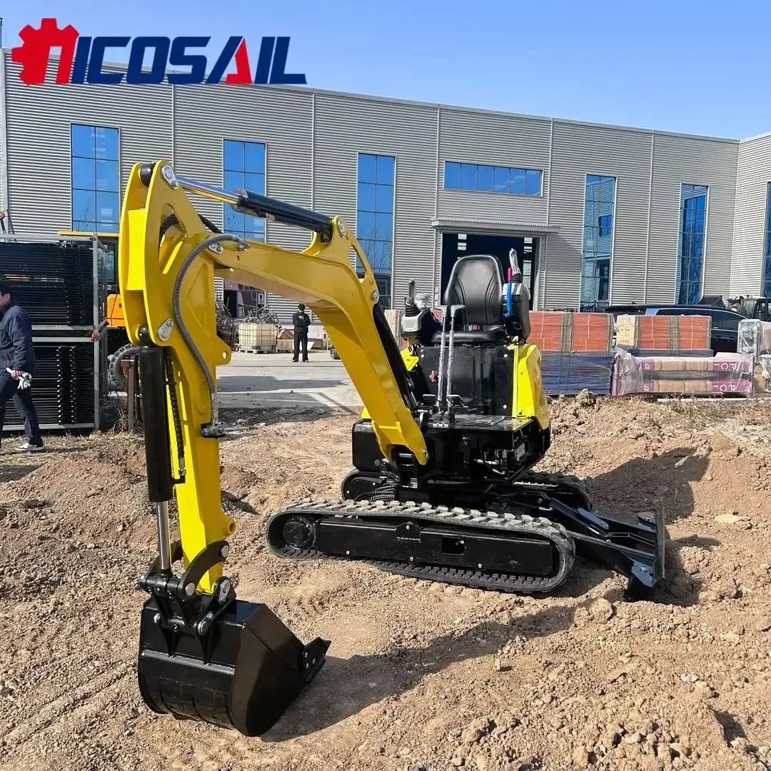 New Mini Excavator 2.0-ton Compact Hydraulic Crawler Excavator, Equipped with Engine, Suitable for Garden, Farm, and Building Ap 1