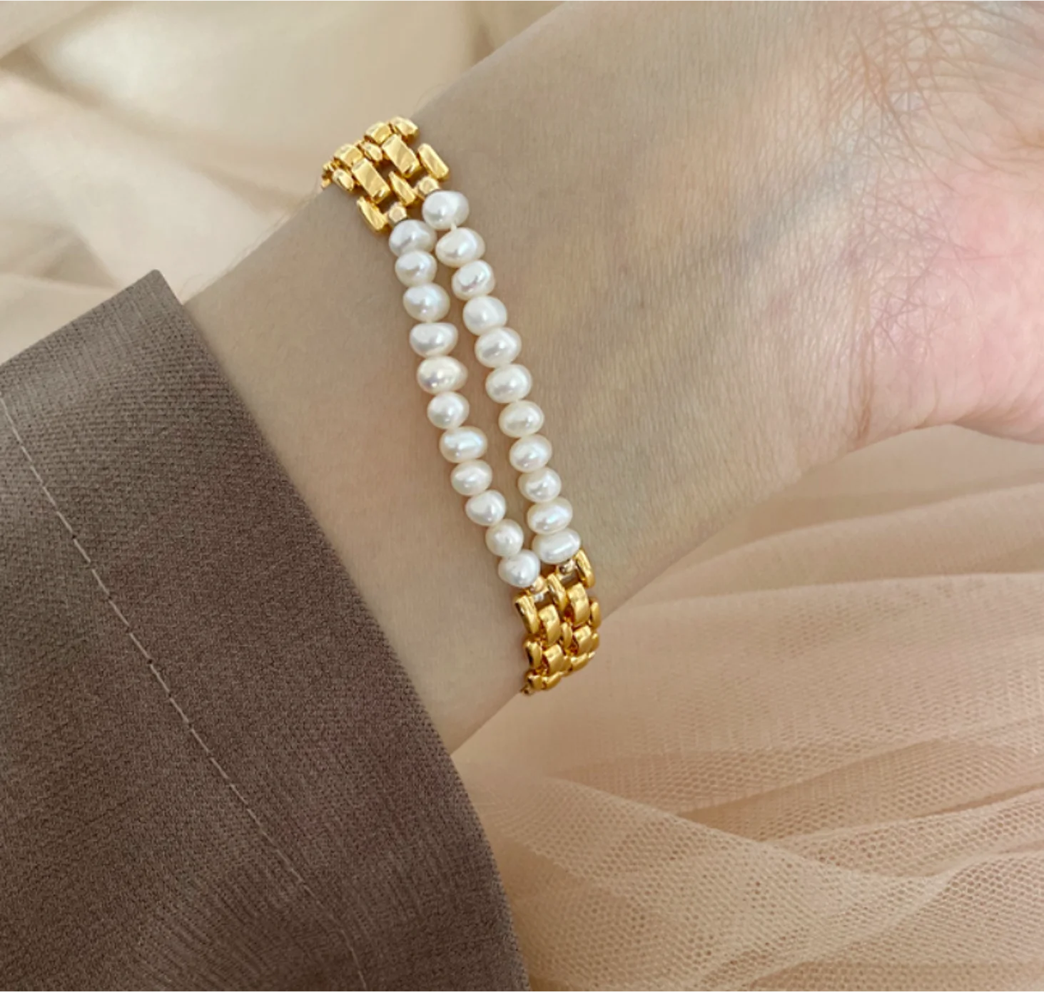 2022 new trend Gold plated alloy baroque pearl chain splicing Bracelets for women Fashion Jewelry