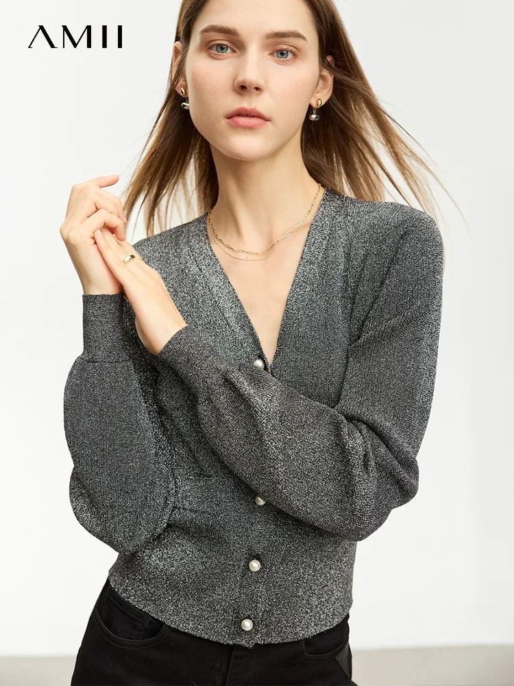 

AMII 2023 Cardigan For Women Autumn New Office Lady V-neck Pearl Buckle Slim Fit Short Tops Trendy Soft Knitwears Solid 12353114