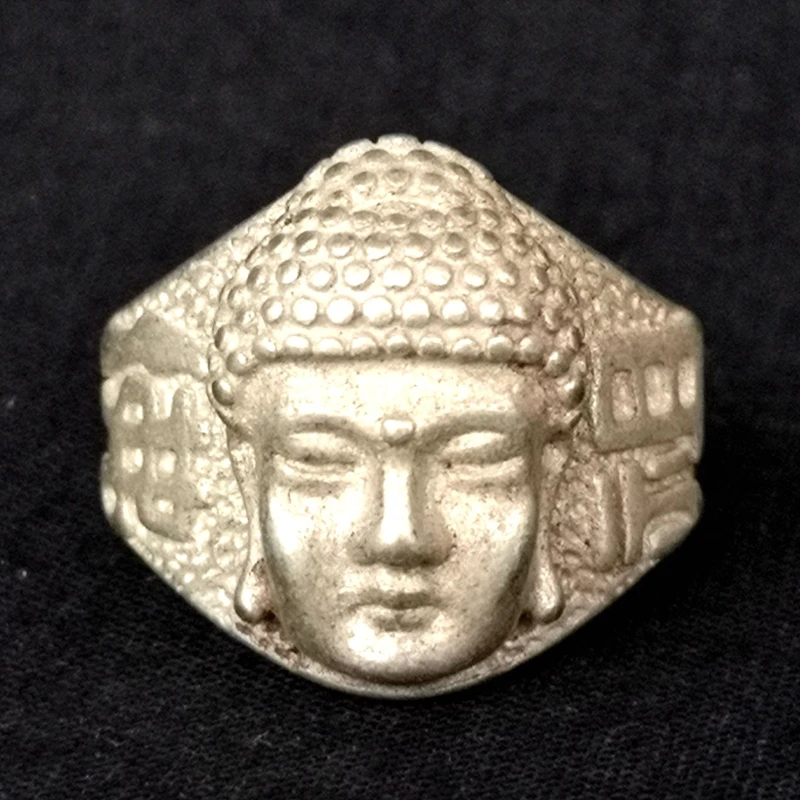 

Collection China Tibet Silver Hand-made Buddha Head Ring Amulet Decoration Gift