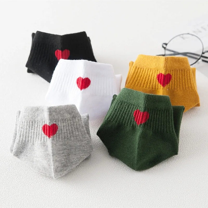 Hot Sale10 Pieces = 5 Pairs Lovely Red Heart  Women Cotton Ankle Socks Casual Funny Fashion Cute Short Sox