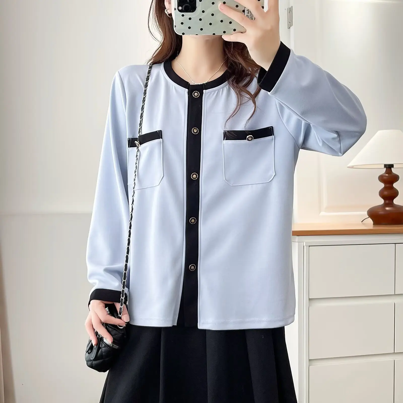 Plus Size Women's Blouses Autumn New Style Long Sleeved Top Chic Design O-Neck Shirt 990