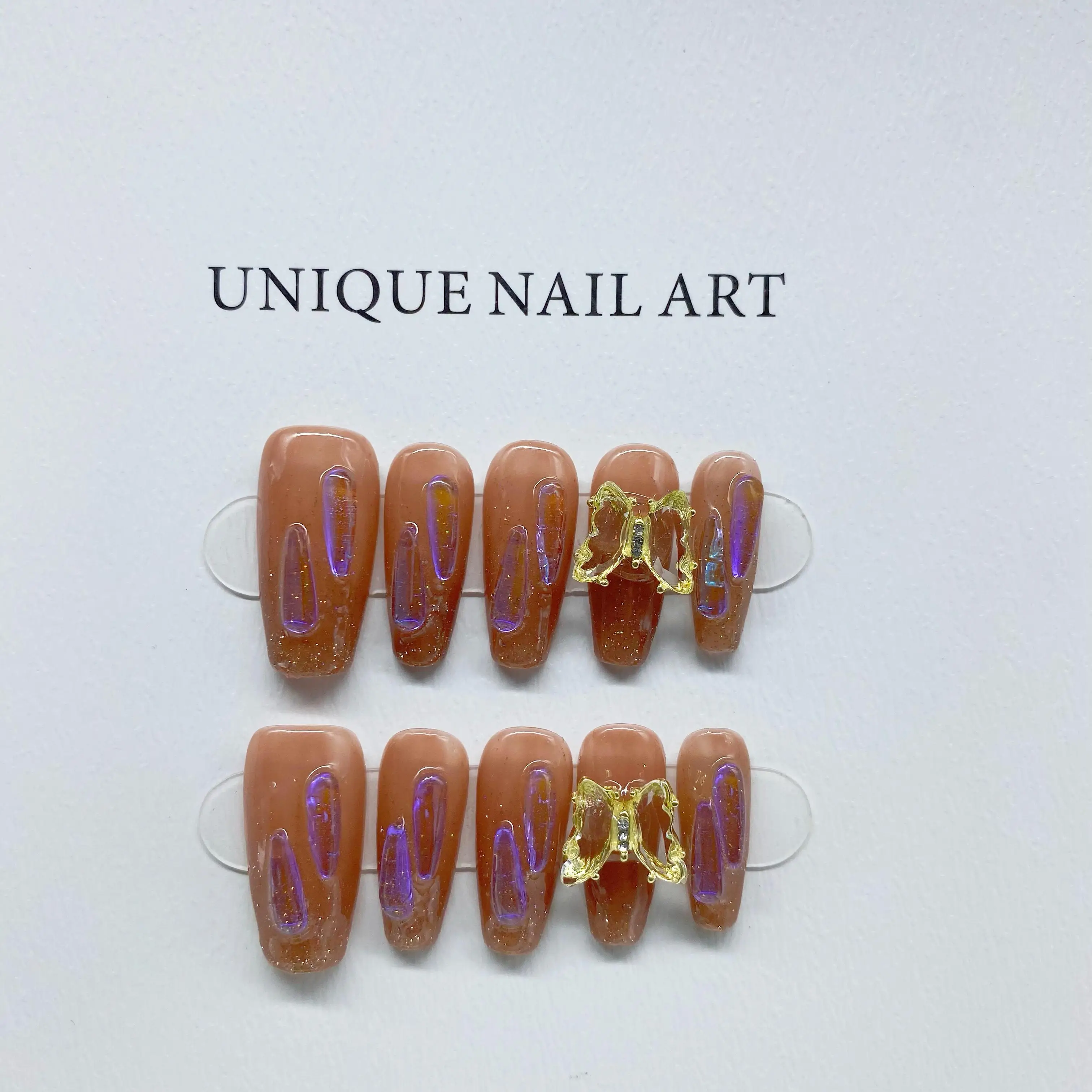 

Emmabeauty Aurora Rhinestone Butterfly Beauty Gel Detachable Reusable High-Quality Elegant White Handmade Press On Nails