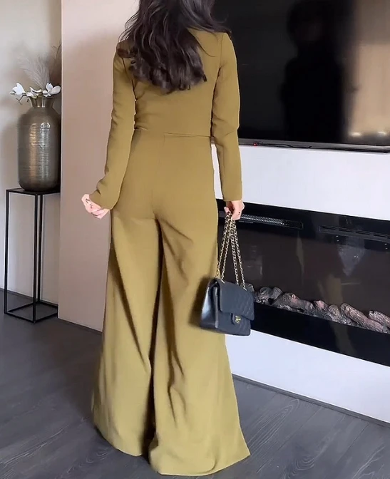 Рисунок 3 - Женский элегантный комплект из двух предметов