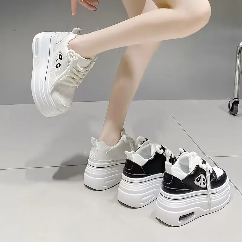 Chunky Women's Fashion Sneakers Trainers Casual Vulcanize Sport Shoes Casual Fashion Platform Sneaker baskets femme compensées