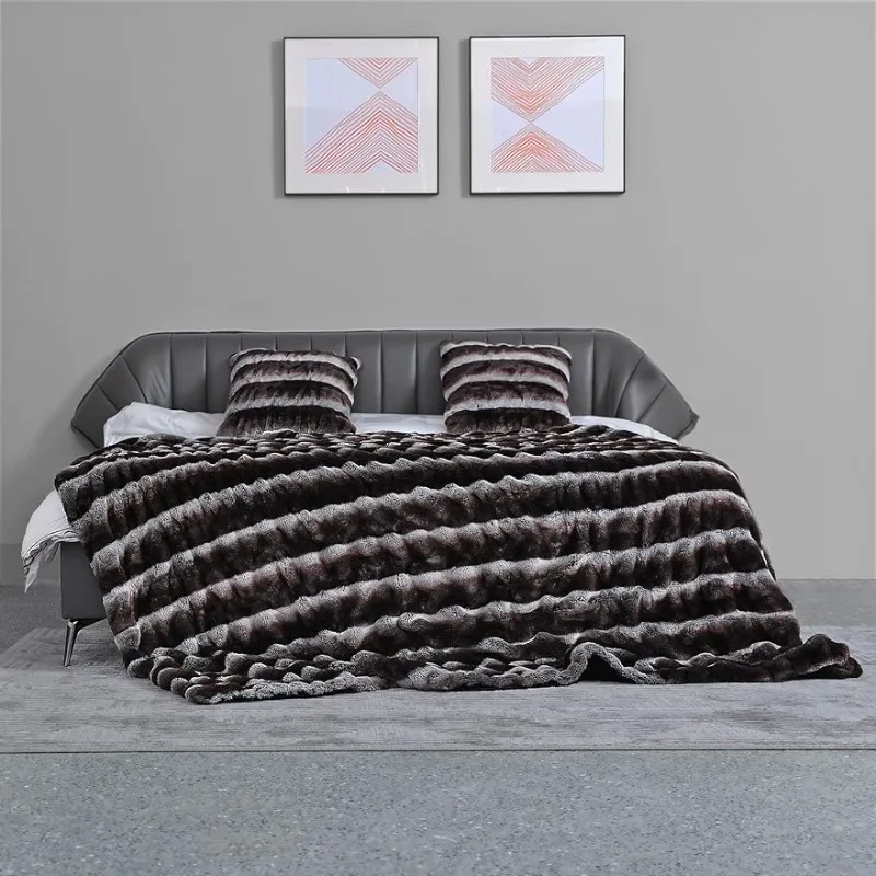 

Luxury Soft Faux Mink Fur Throw Blanket Shaggy Plush Elegant Weighted Handmade Thick Blanket for Sofa Chair Couch