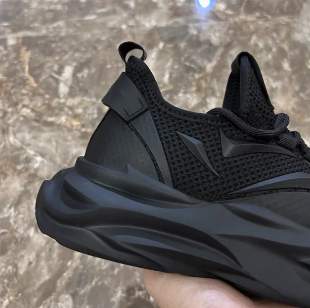 Men's shoes 2024 summer breathable shoes platform daddy shoes trend everything with lightweight flying mesh surface casual sport 2