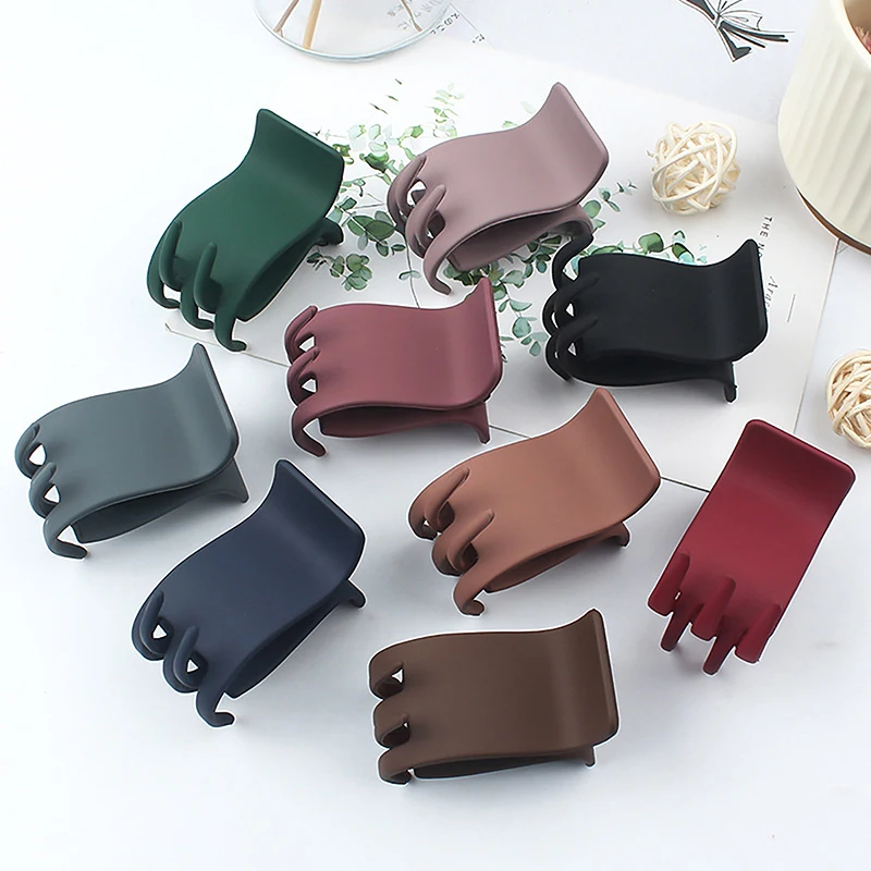

Minimalist Frosted Small Grab Clip Ponytail Hair Clip Versatile Side Hair Clip