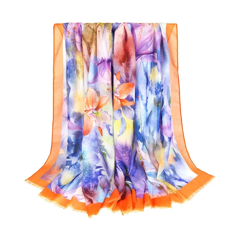 Рисунок 6 - Весенний тонкий женский шарф с