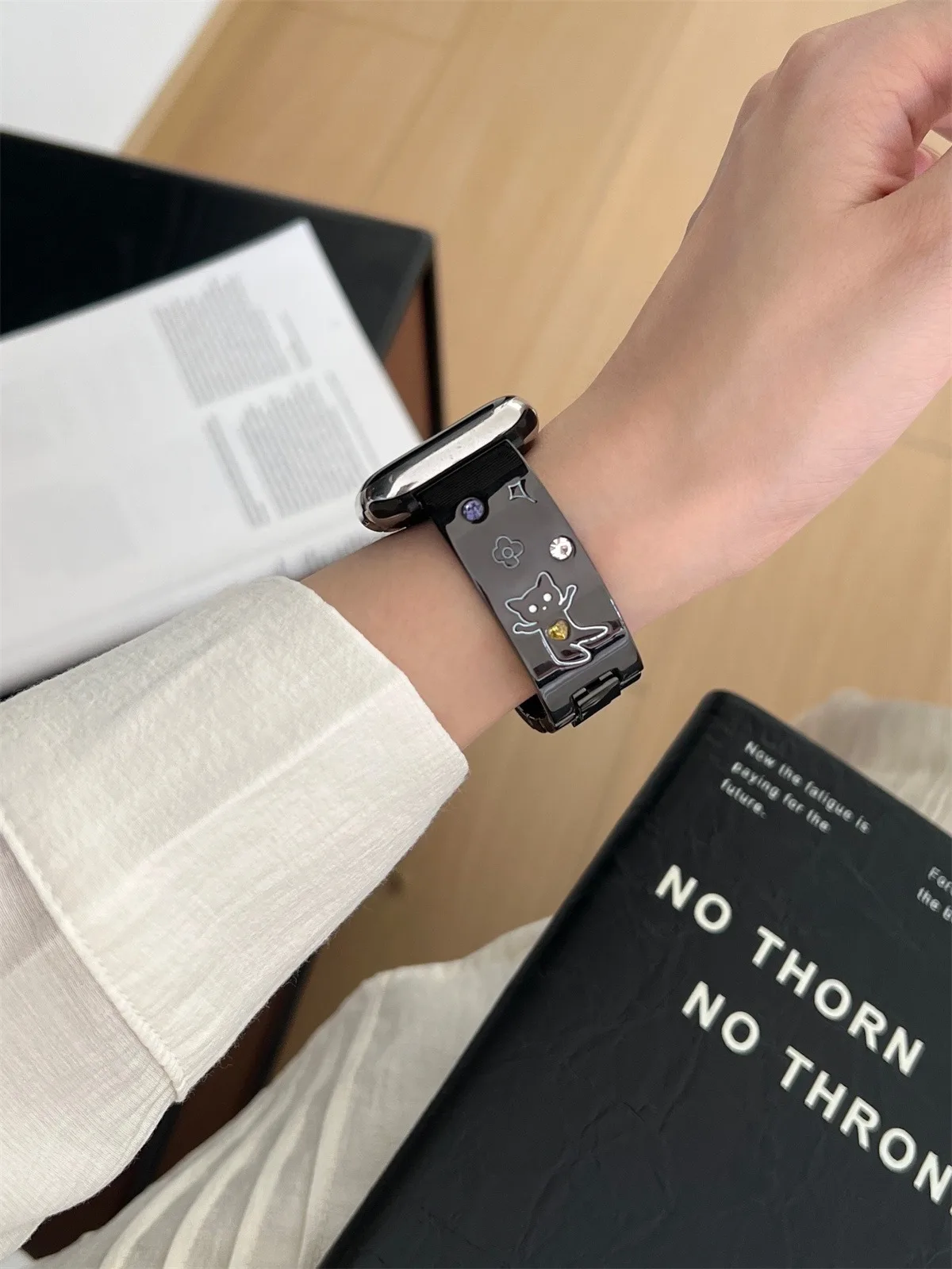Bracelet de montre pour iwatch 42/44/45/46/49 mm 38/40/41 mm Bracelet de montre tendance en métal pour montres série Ultra2 série 10/9/8/7/6/5/4/3/2/1_voghion.com