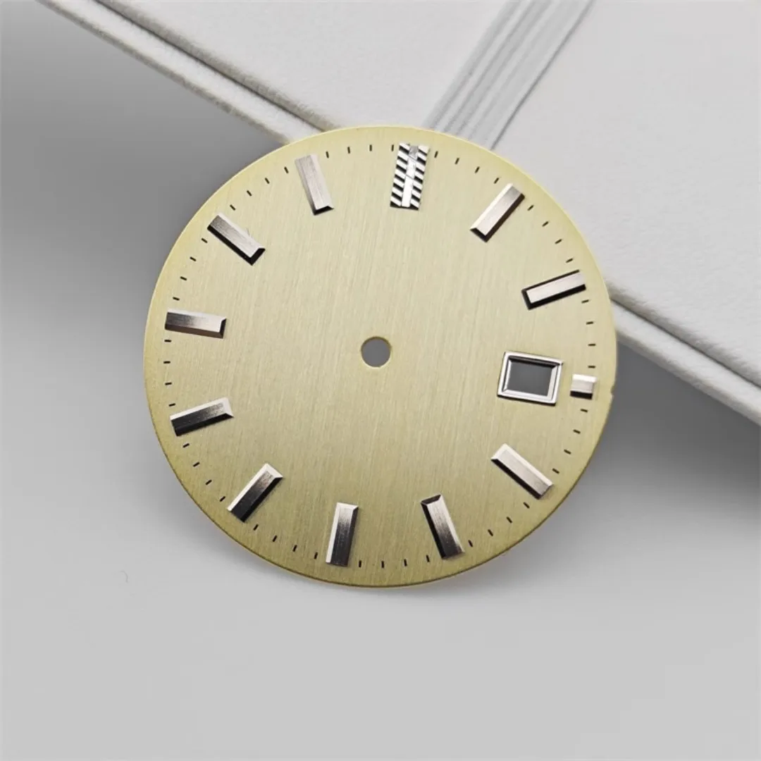 32.5mm Watch Dial Vertical Line Texture Surface Single Calendar Date No Luminous Watch Faces Accessories NH35 Movement