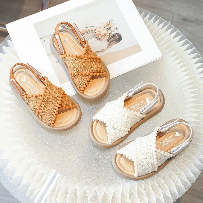Girls Summer Beach Shoes Ethnic Style Kids Casual Sandals Soft Sole Fashion Children Retro Princess Shoes 2024 Summer New 2