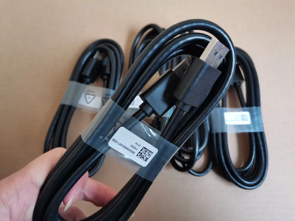 The original DP cable is suitable for the computer host to connect to the monitor HDMI data cable.