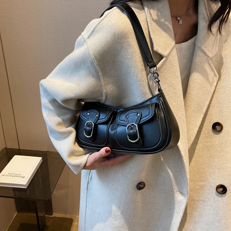 LEFTSIDE Fashion Leather Shoulder Armpit Bag for Women 2025 Tend Females Simple Small Pocket Design Underarm Handbags and Purses